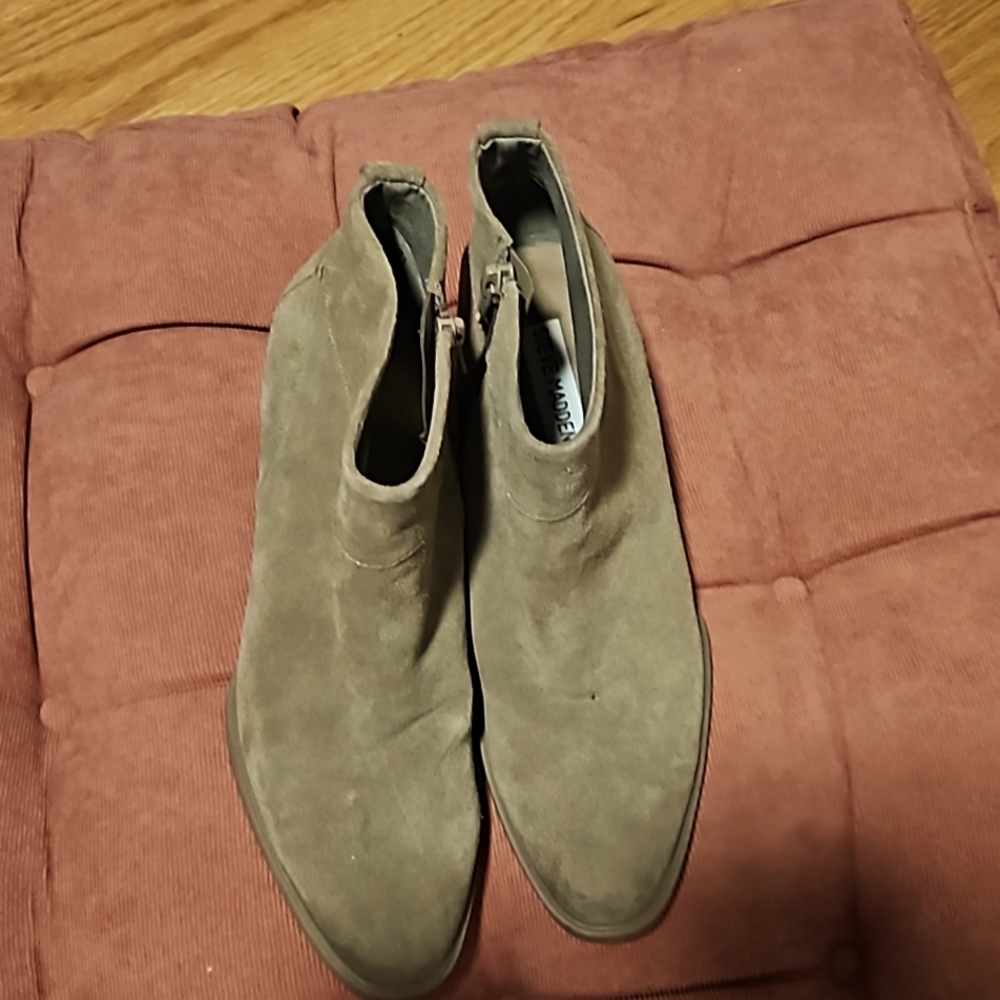 Steve Madden boots